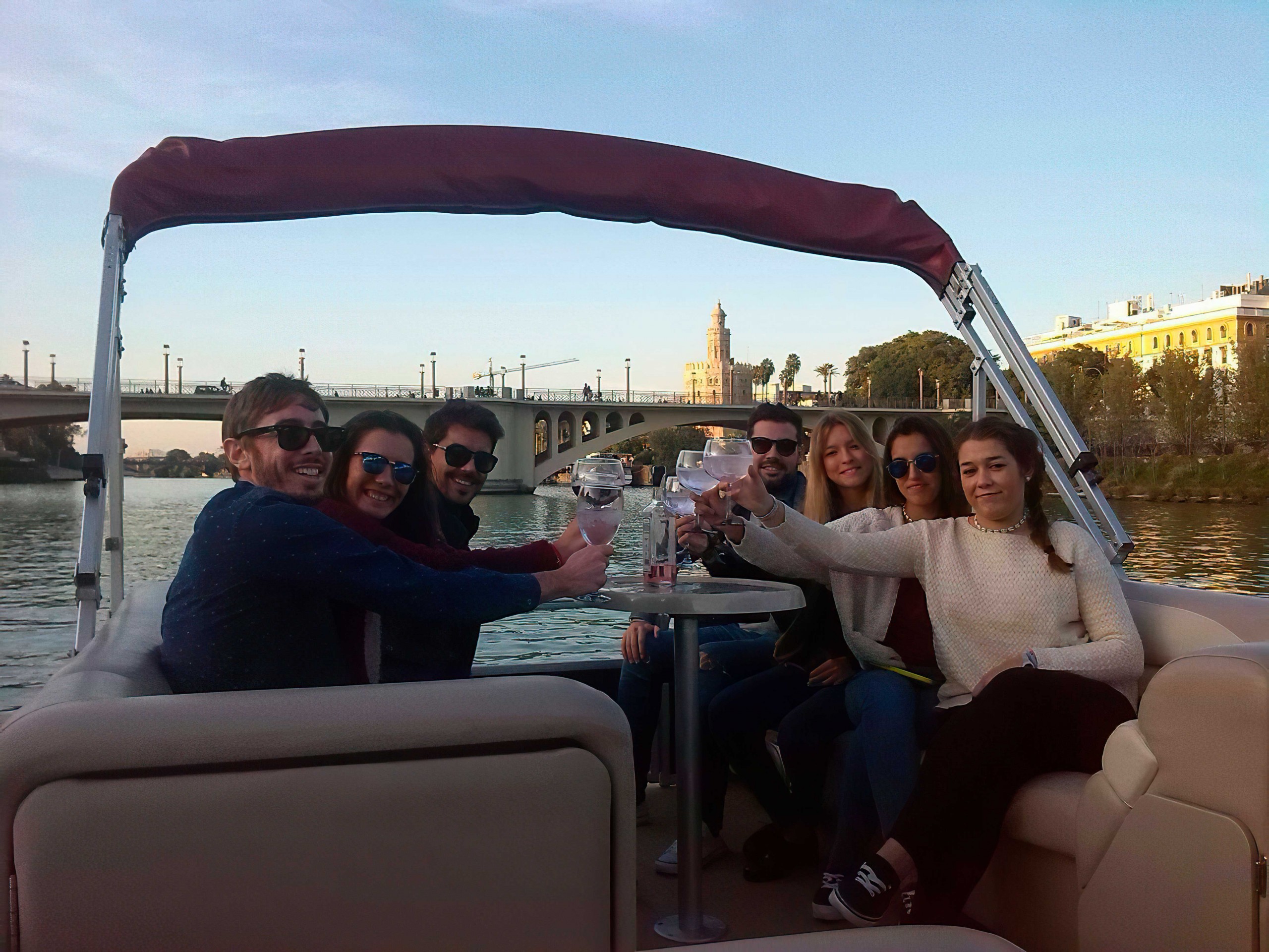 Alquiler barcos Sevilla